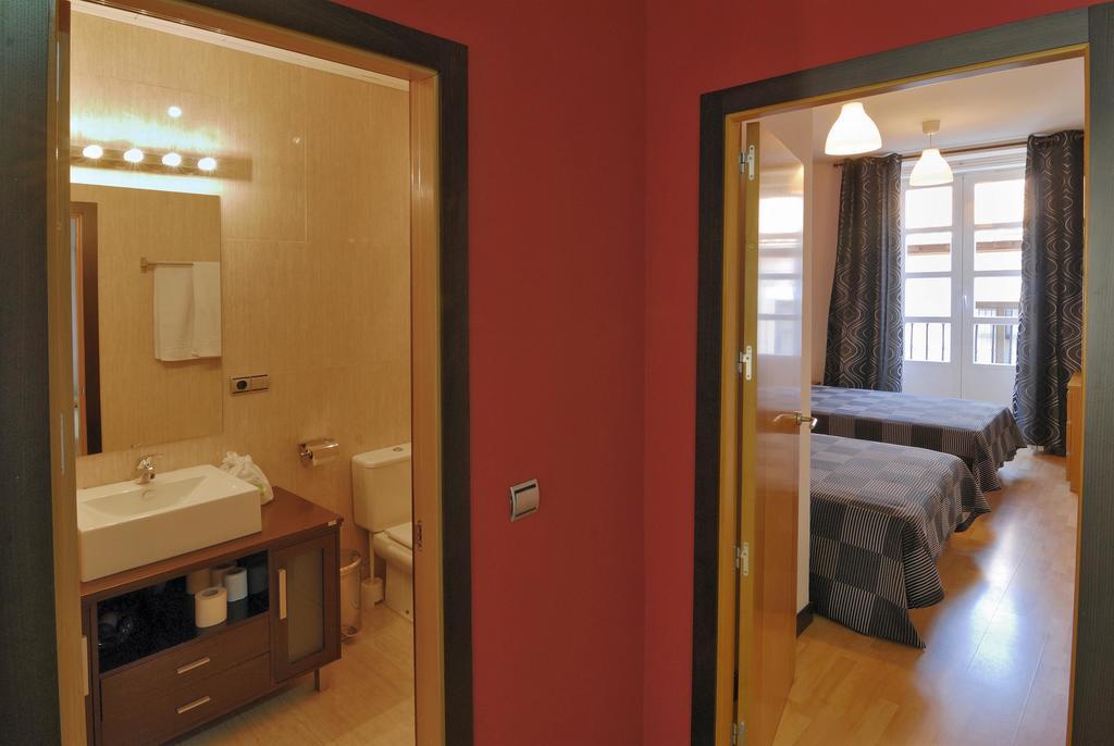 Apartamentos El Tiempo Madrid Exterior photo