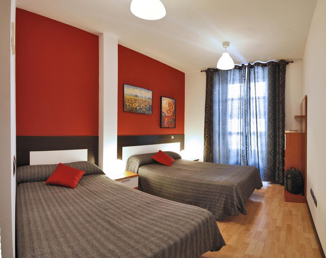 Apartamentos El Tiempo Madrid Exterior photo